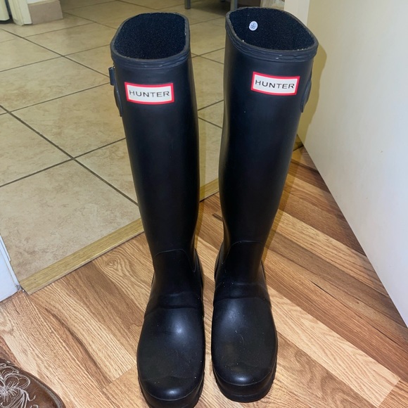 Women’s Hunter Rainboots in Matte - Picture 2 of 4